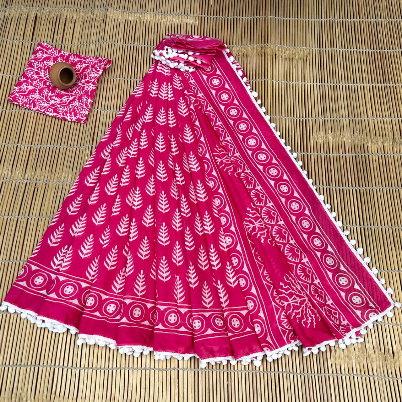 Pink with White Bagru Print Cotton Mulmul Sarees with Blouse
