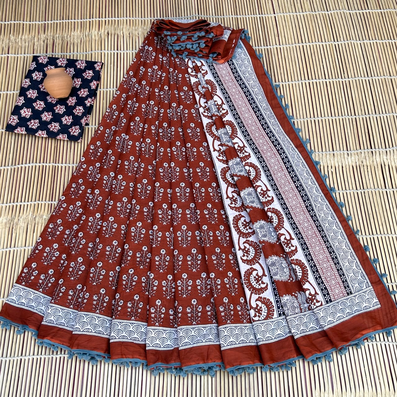Maroon Floral Bagru Print Cotton Mulmul Sarees with Blouse