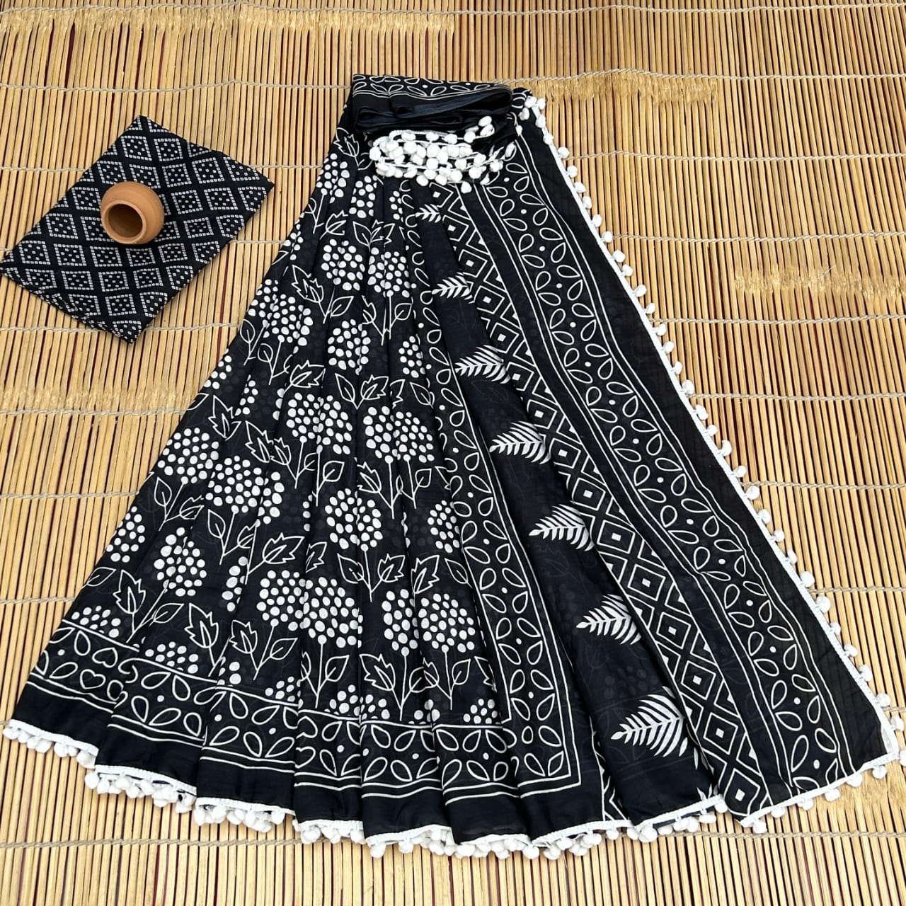 Black & White Bagru Print Cotton Mulmul Sarees with Blouse