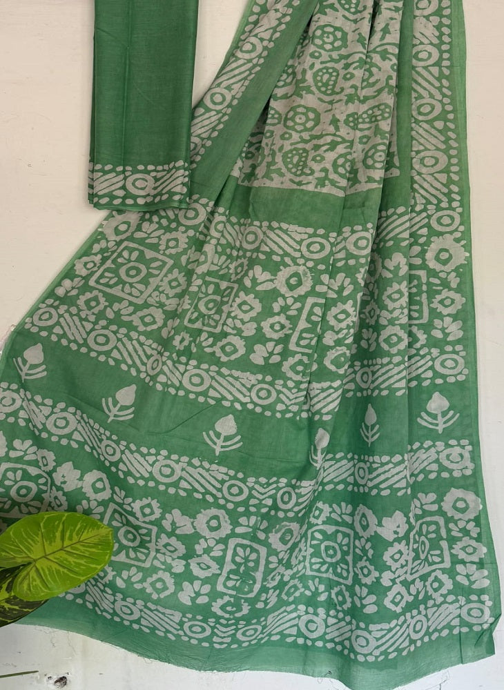 Green Bagru Handblock Print Mulmul Cotton Saree with Blouse